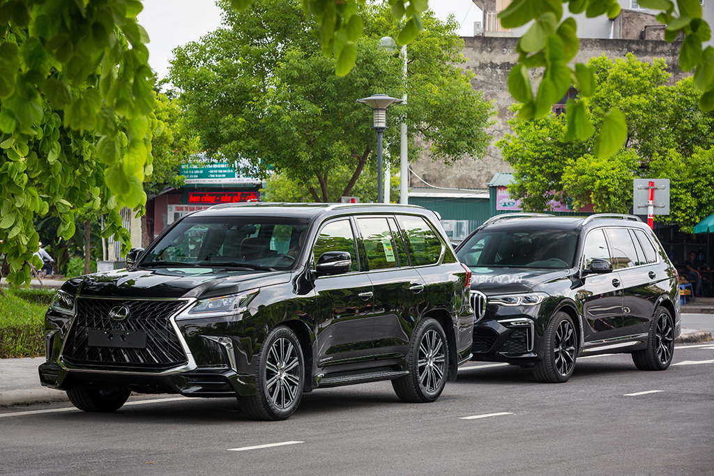 [ĐÁNH GIÁ XE] BMW X7 vs Lexus LX 570 Thách thức ngôi vua